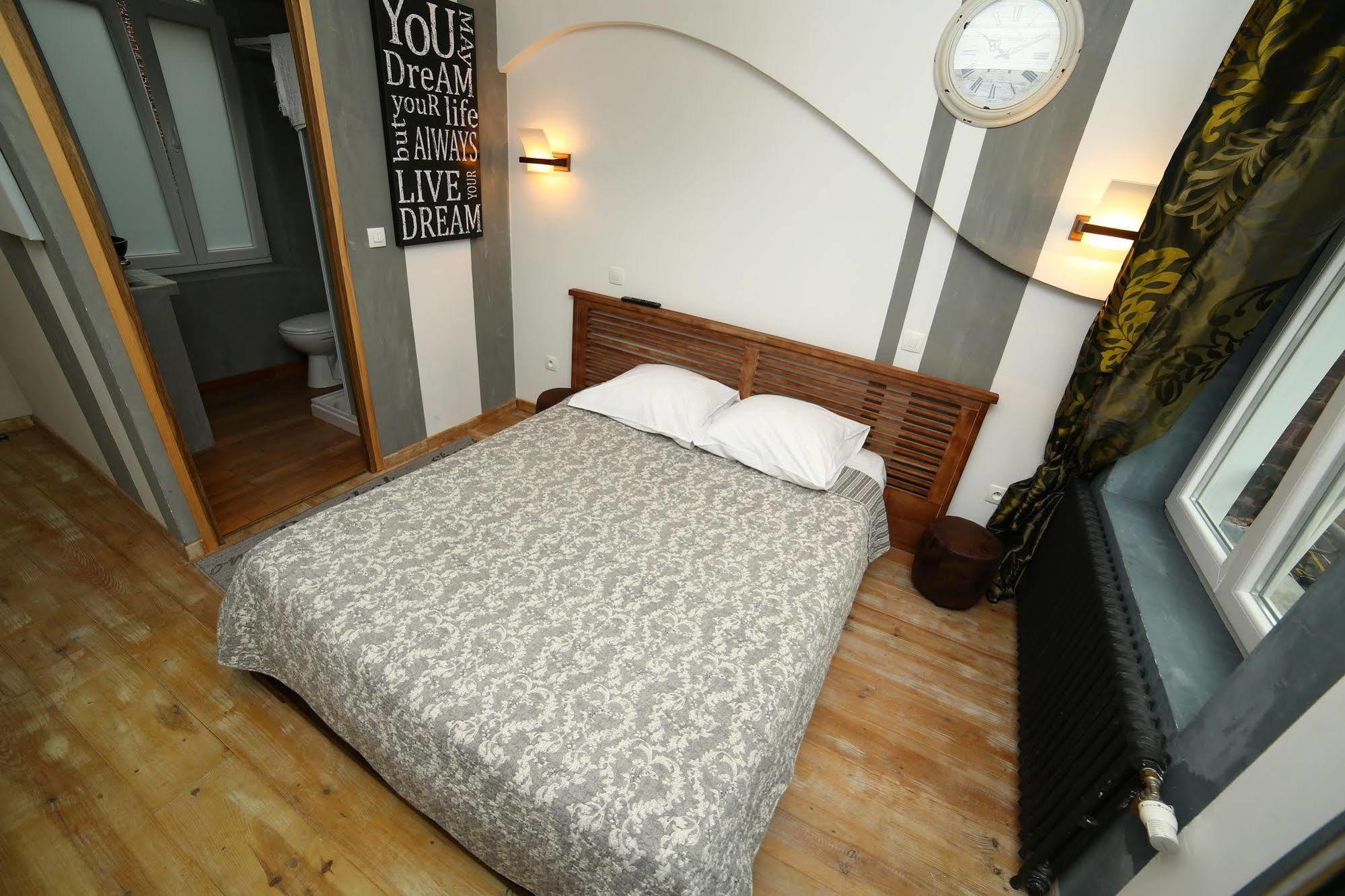 Hotel De France ล็องส์ ภายนอก รูปภาพ